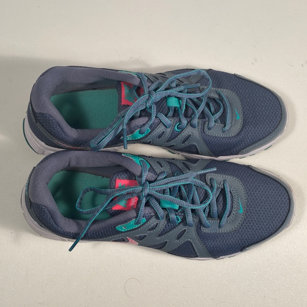 Nike Revolution 2 Athletic Shoes Women Size 9 - Picture 5 of 8